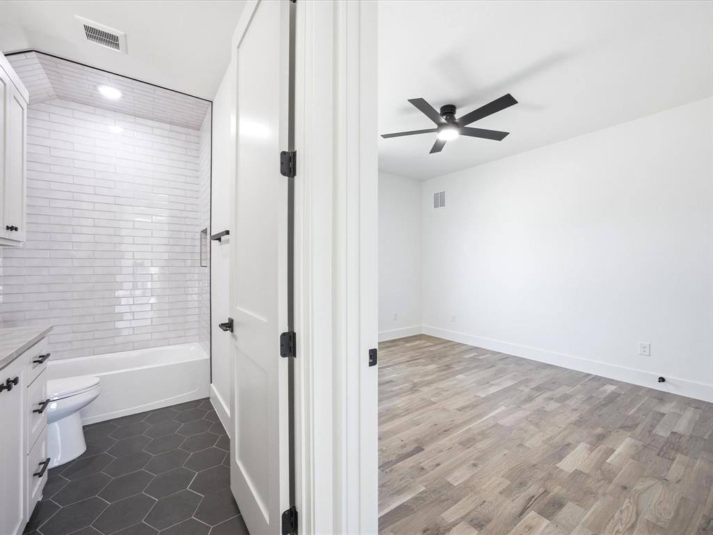 305 Dylan Way, Midlothian, TX 76065