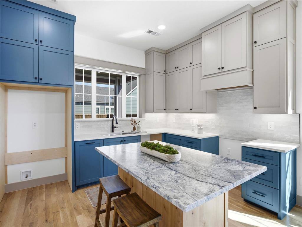 313 Dylan Way, Midlothian, TX 76065