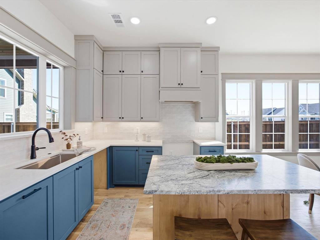 313 Dylan Way, Midlothian, TX 76065