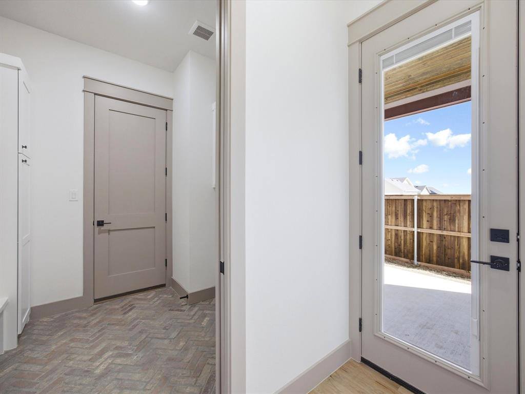 313 Dylan Way, Midlothian, TX 76065