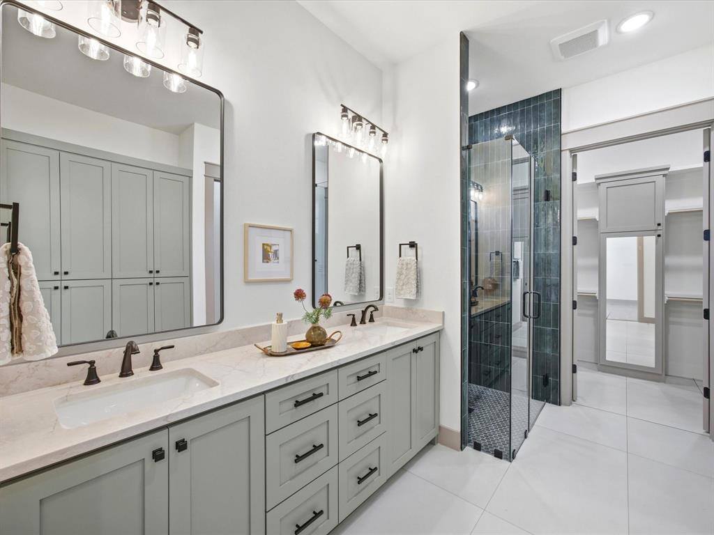 313 Dylan Way, Midlothian, TX 76065