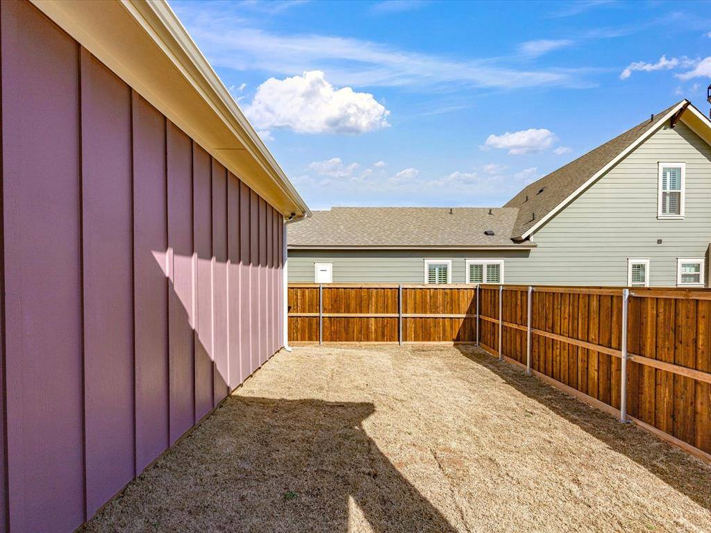 313 Dylan Way, Midlothian, TX 76065