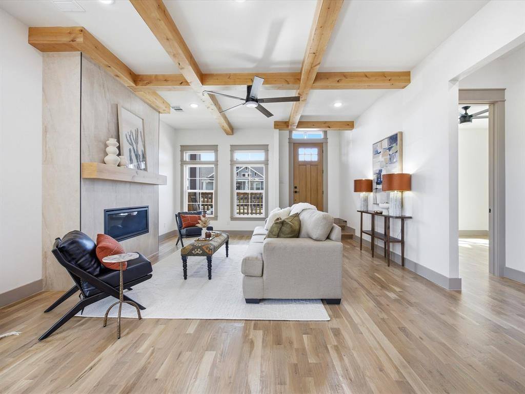 313 Dylan Way, Midlothian, TX 76065