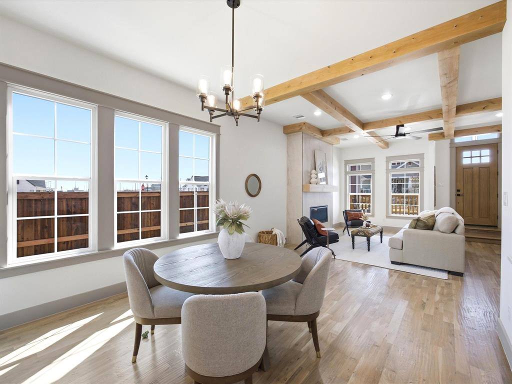 313 Dylan Way, Midlothian, TX 76065