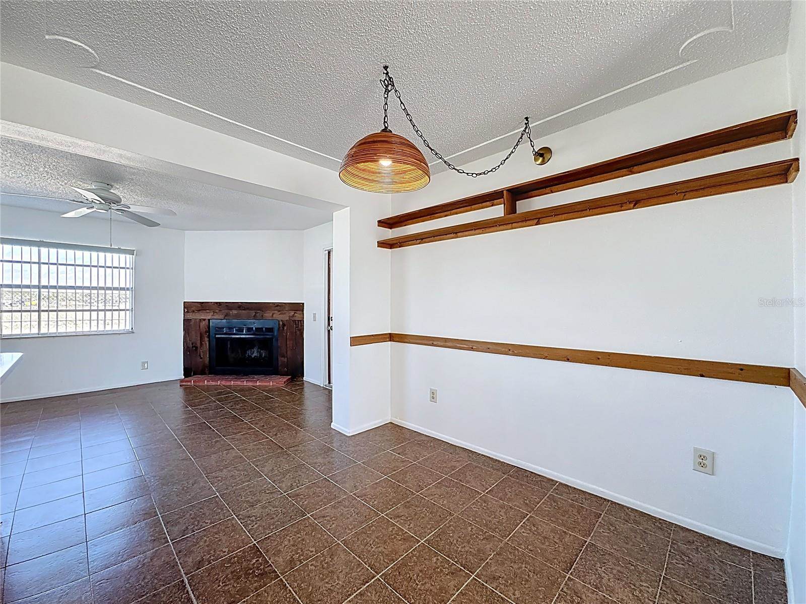 637 Michigan Drive North, Venice, FL 34293