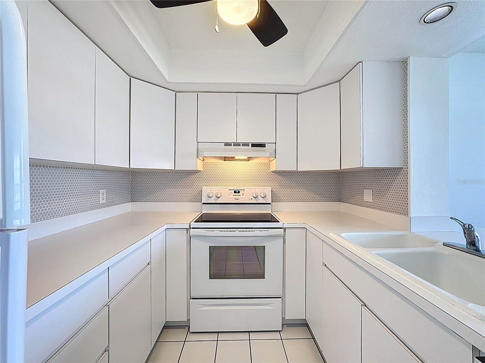 637 Michigan Drive North, Venice, FL 34293