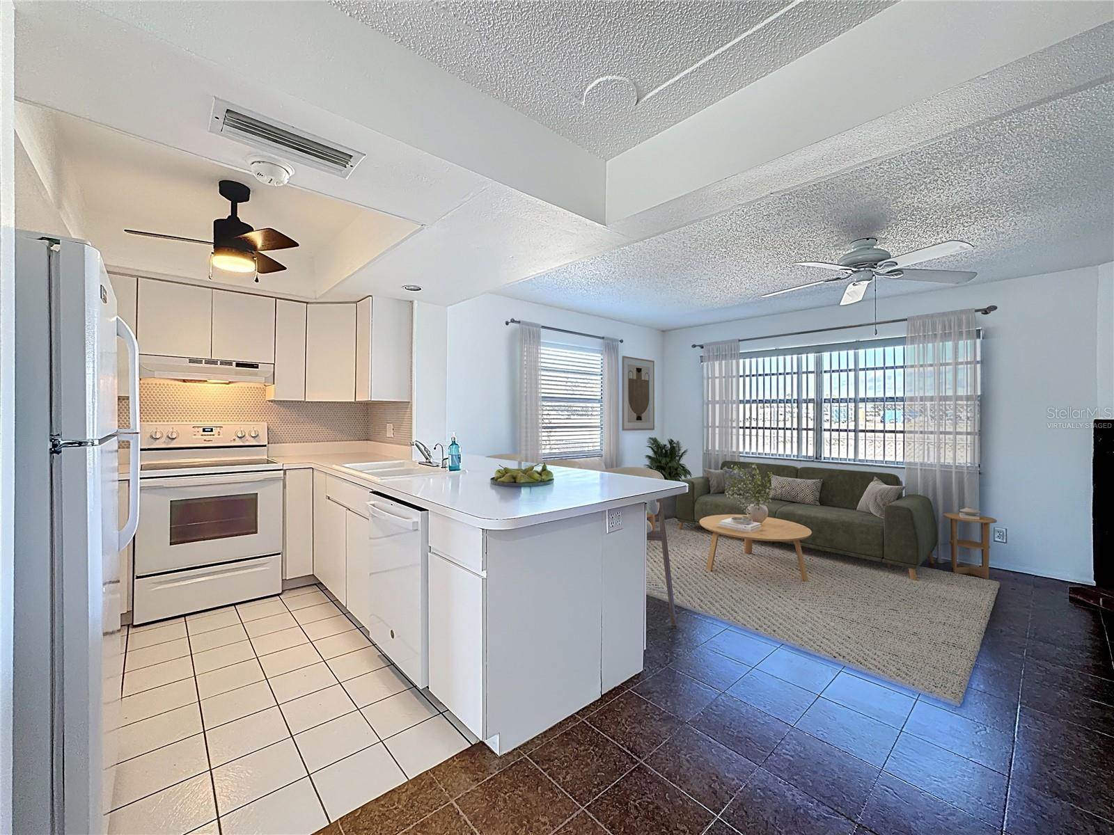 637 Michigan Drive North, Venice, FL 34293