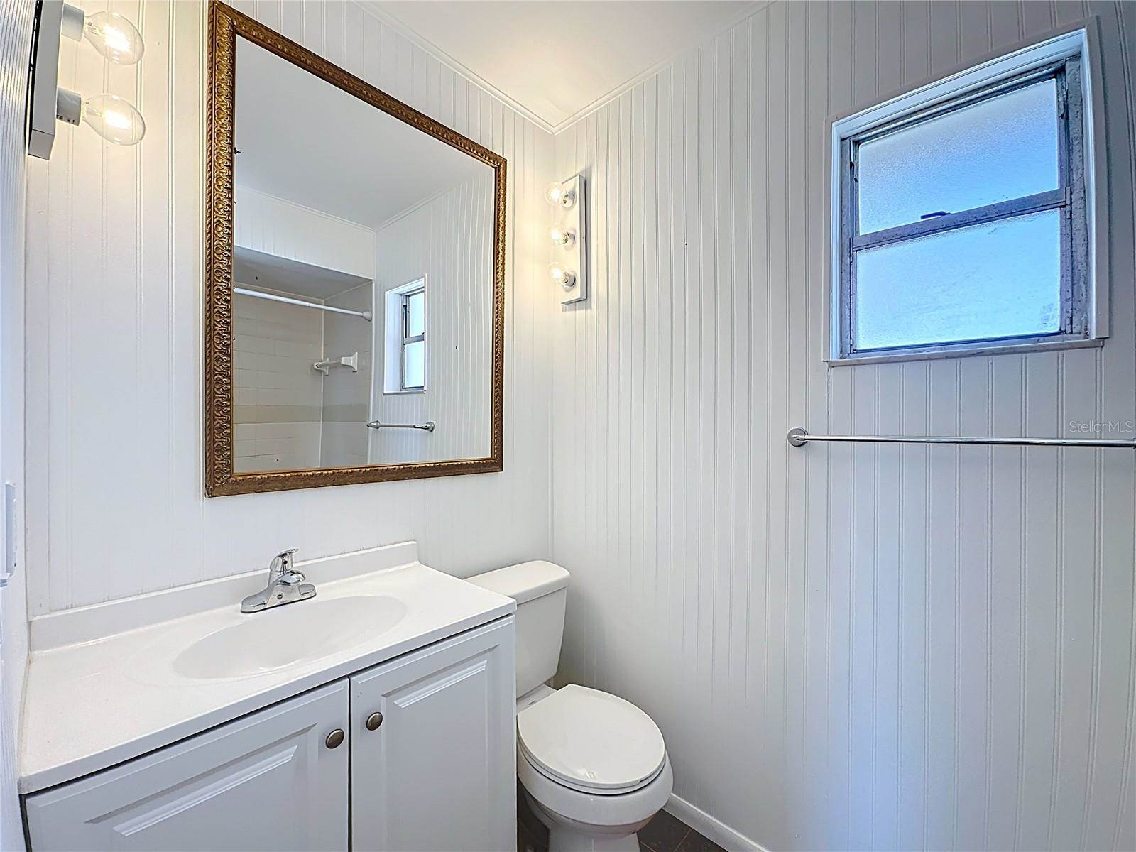 637 Michigan Drive North, Venice, FL 34293