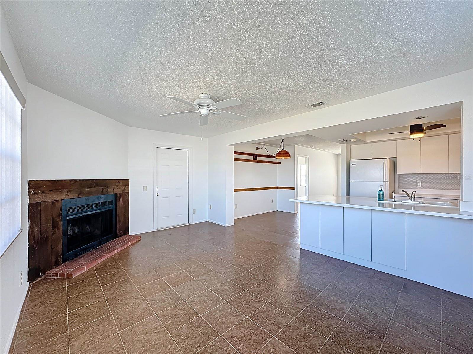 637 Michigan Drive North, Venice, FL 34293