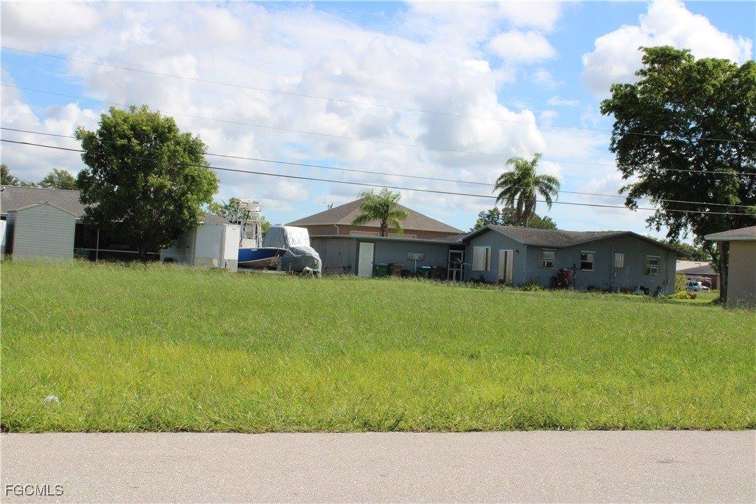 1117 NE 8th Terrace, Cape Coral, FL 33909