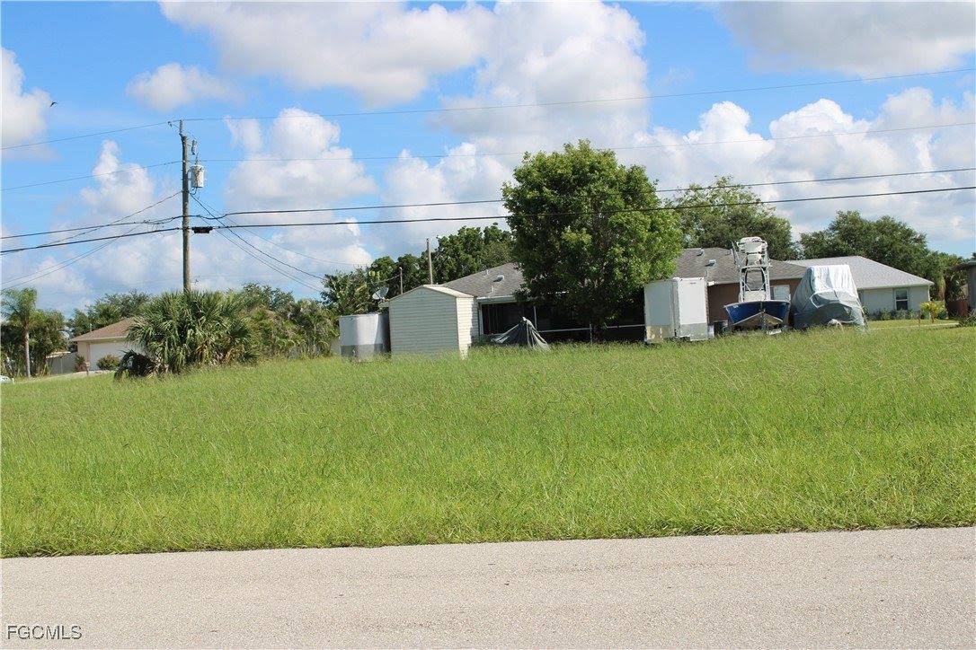 1117 NE 8th Terrace, Cape Coral, FL 33909