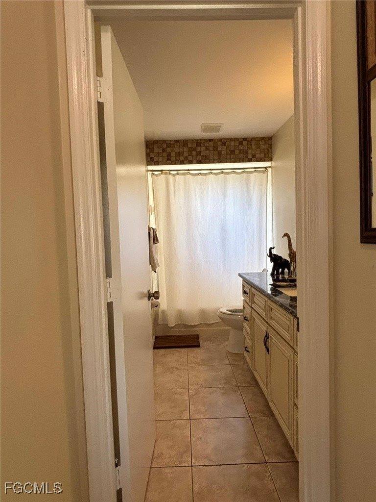 1112 SW 11th Court, Cape Coral, FL 33991