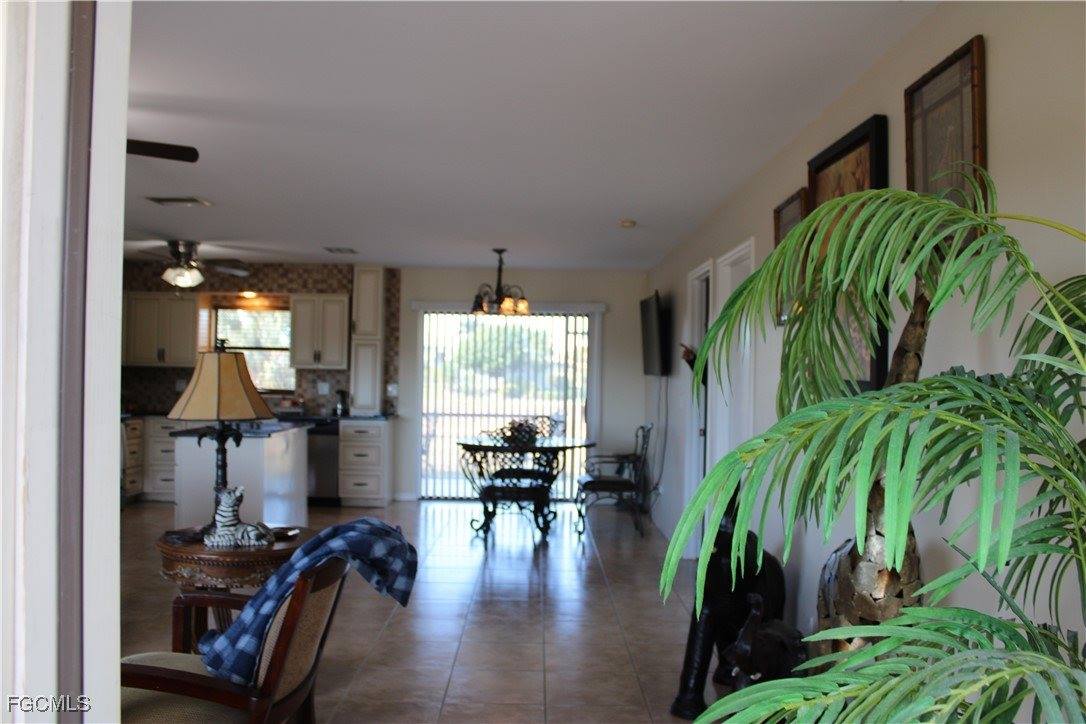 1112 SW 11th Court, Cape Coral, FL 33991