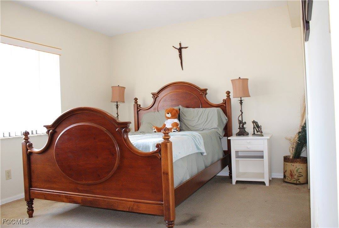 1112 SW 11th Court, Cape Coral, FL 33991