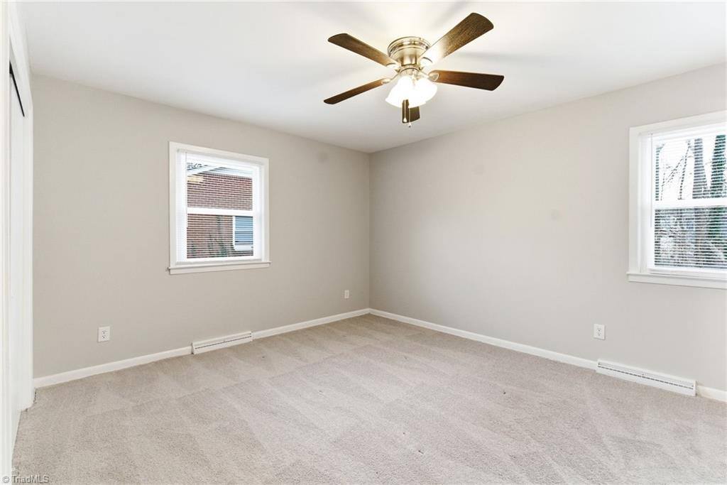 1456 London Drive, High Point, NC 27260