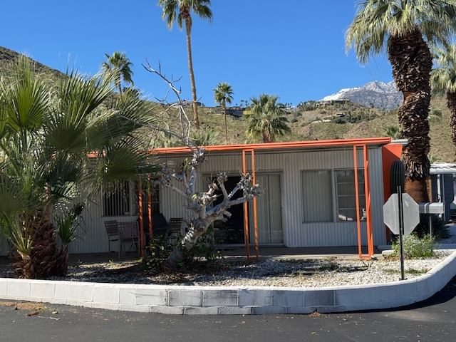 147 Camarillo, Palm Springs, CA 92264