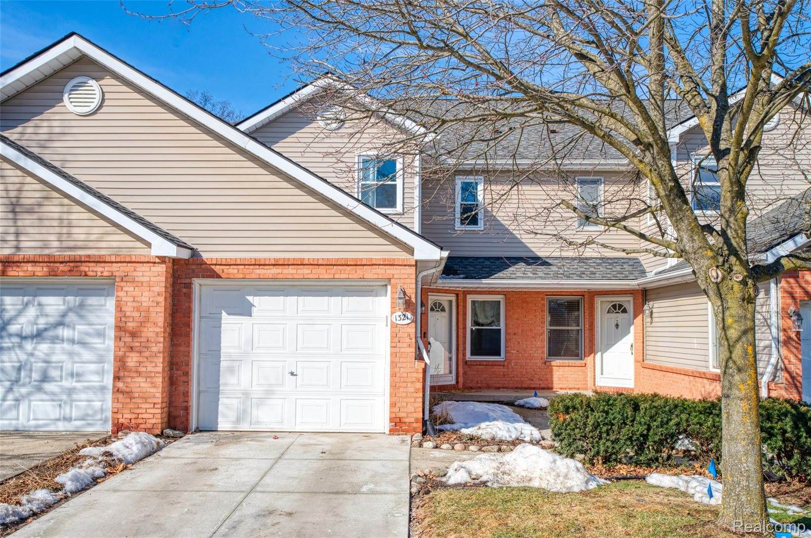 1321 Steeplechase Court, HowellTownship_Livingston, MI 48843