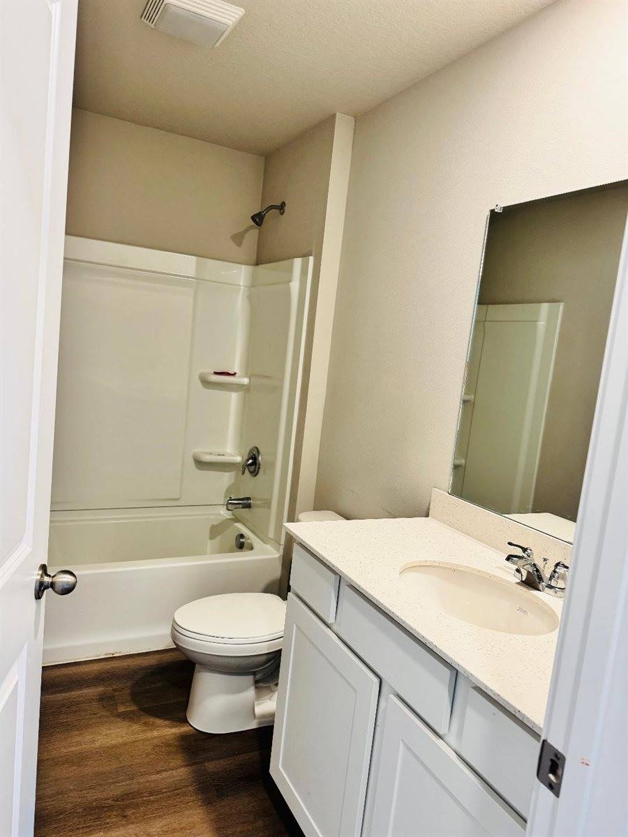 82 Dakota Circle, Waukee, IA 50263