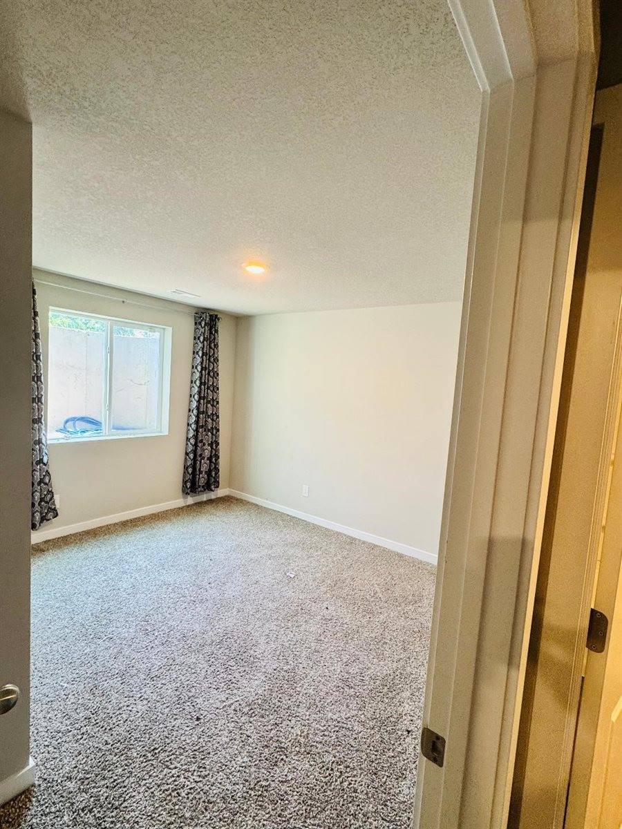 82 Dakota Circle, Waukee, IA 50263