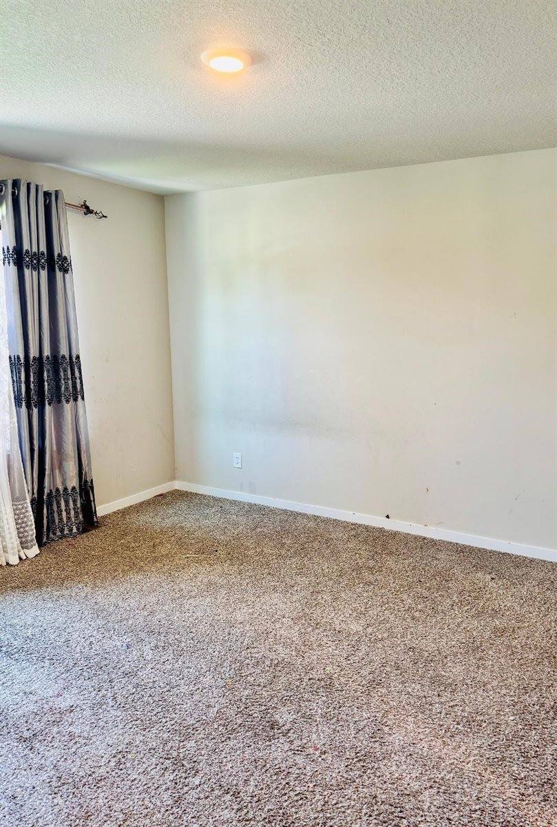 82 Dakota Circle, Waukee, IA 50263