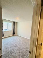 82 Dakota Circle, Waukee, IA 50263