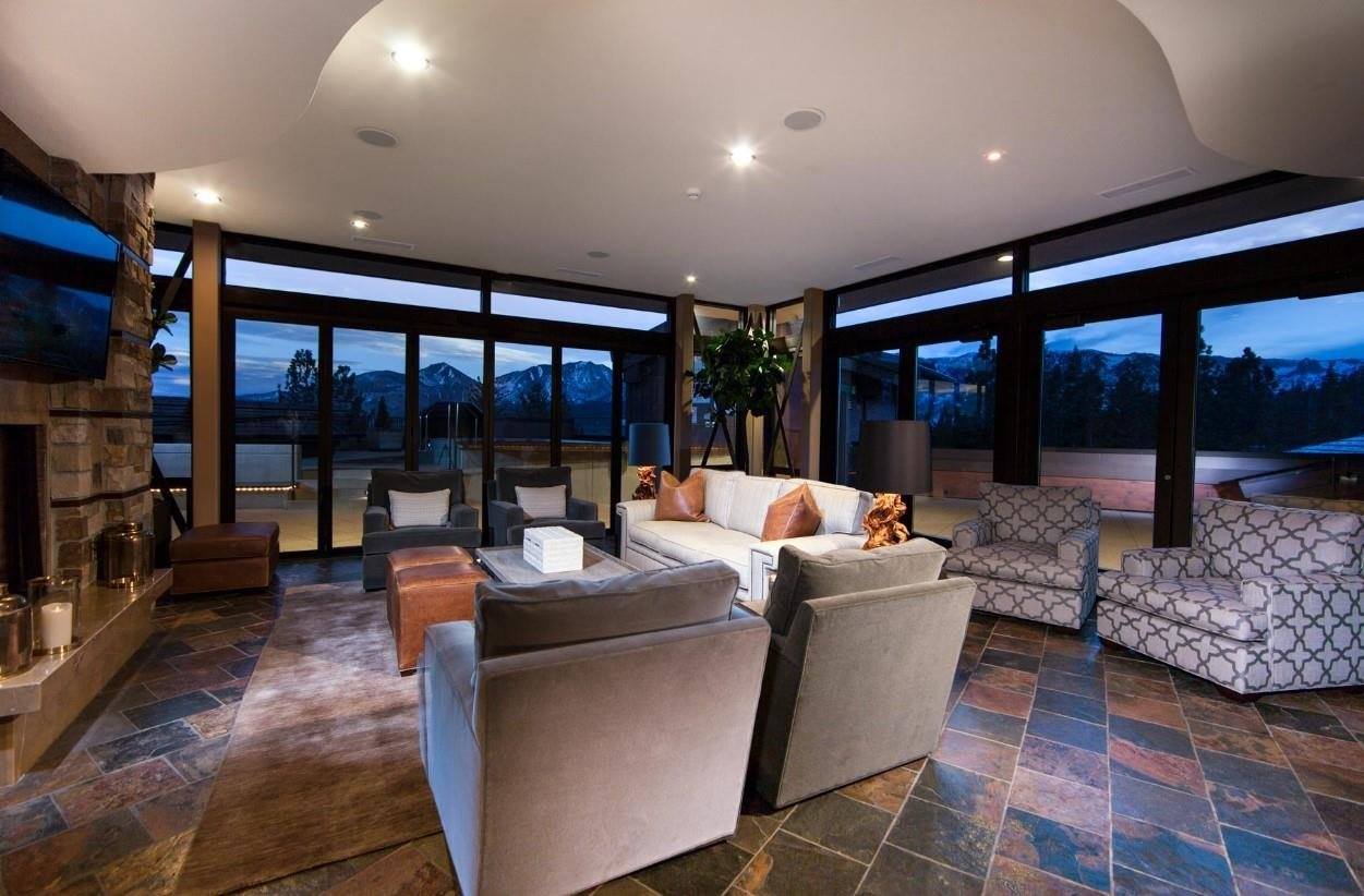 50 Canyon Blvd. #B6-4, Mammoth Lakes, CA 93546