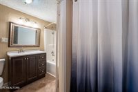 1301 Jefferson Ave, Maryville, TN 37804