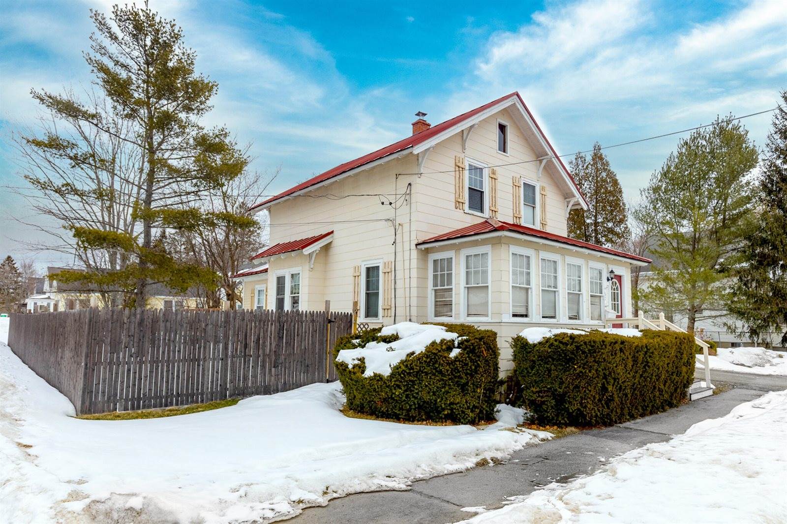 57 Allen Street, Bangor, ME 04401