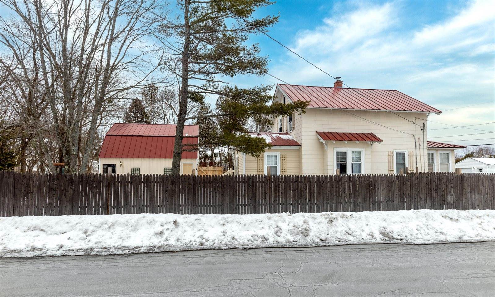 57 Allen Street, Bangor, ME 04401