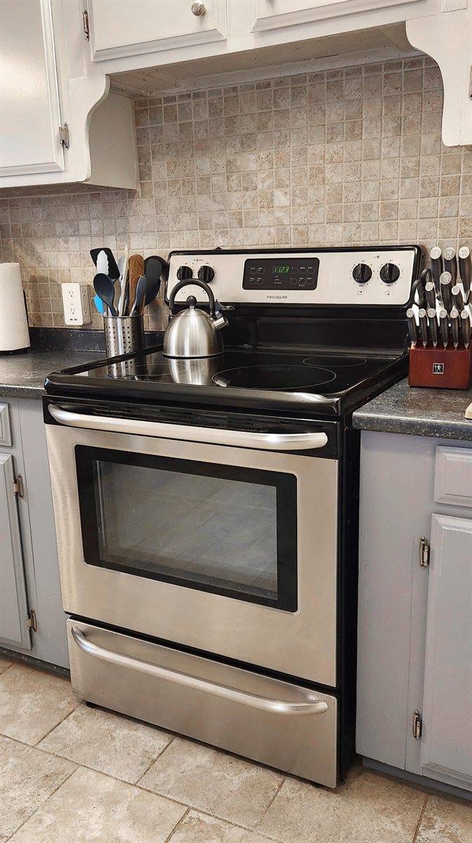 57 Allen Street, Bangor, ME 04401