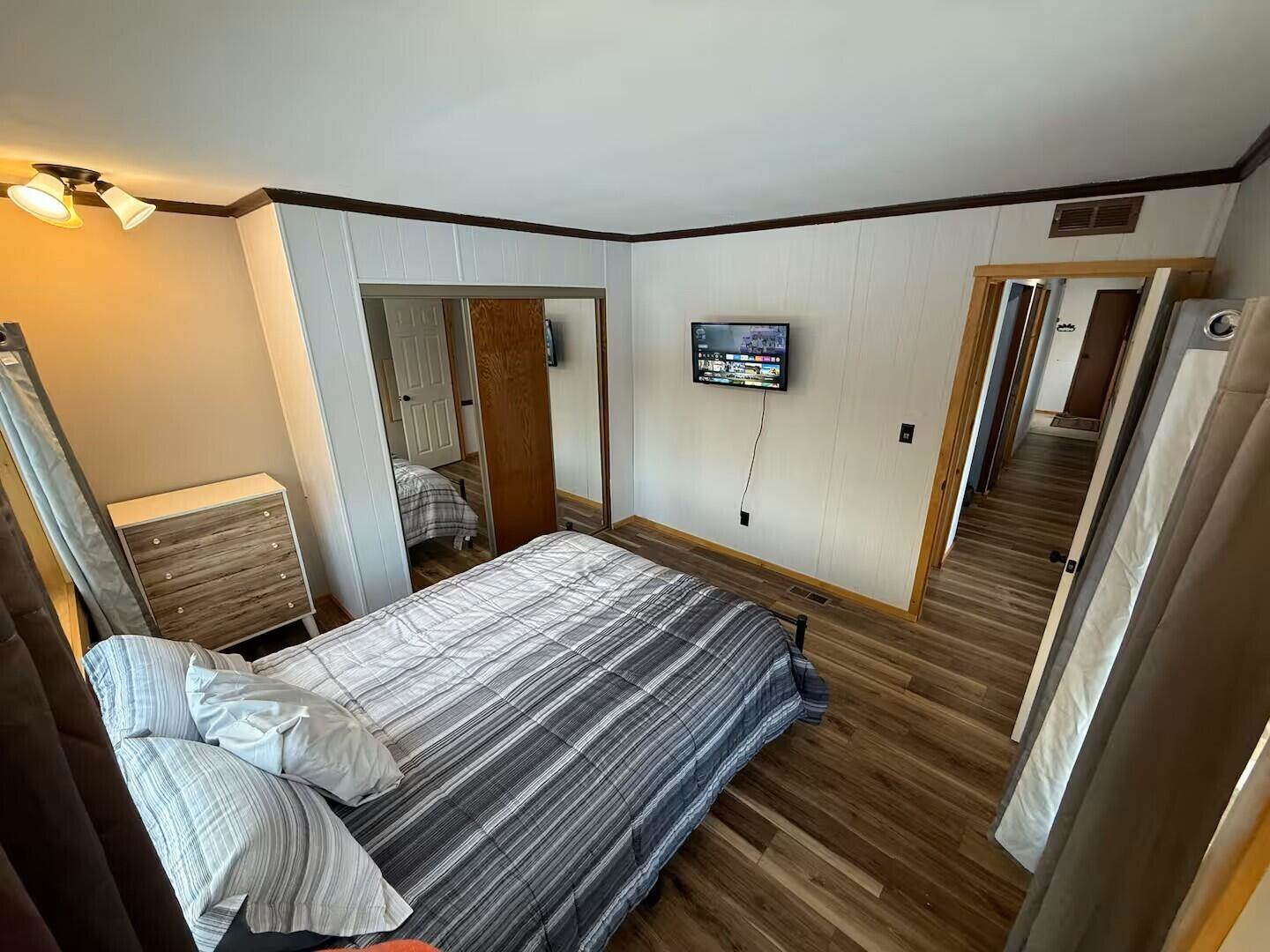 550 Troy Road, Detroit, ME 04929