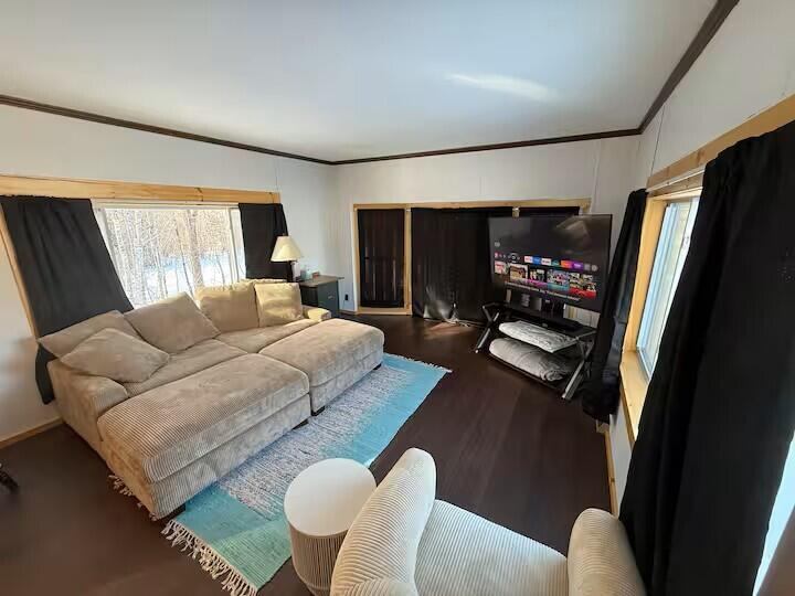 550 Troy Road, Detroit, ME 04929