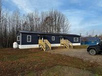 550 Troy Road, Detroit, ME 04929