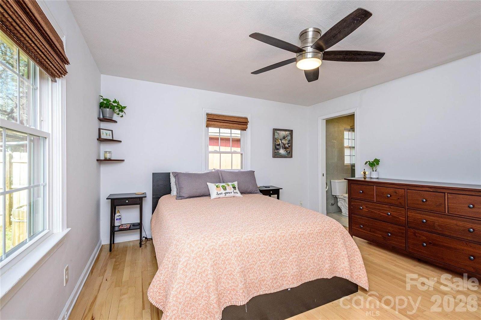 116 Thornbird Avenue, Hendersonville, NC 28792