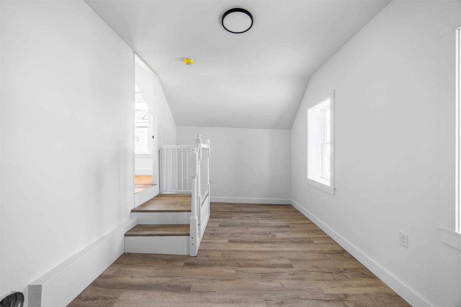 229 Center Street, Bangor, ME 04401