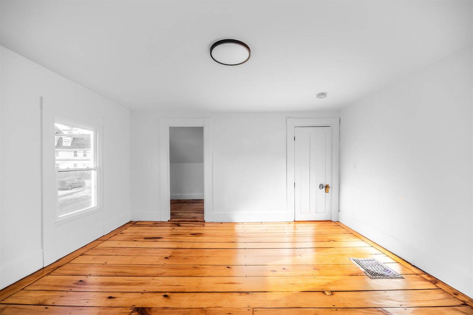 229 Center Street, Bangor, ME 04401