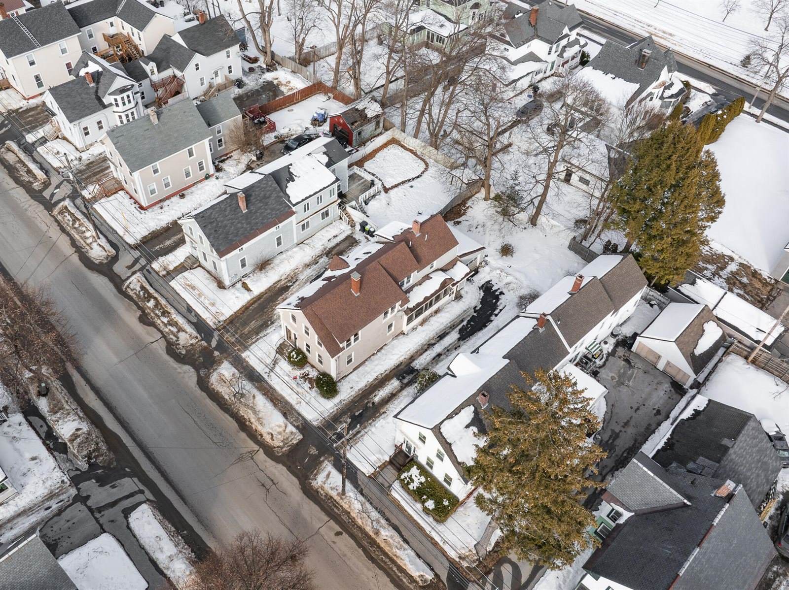 229 Center Street, Bangor, ME 04401