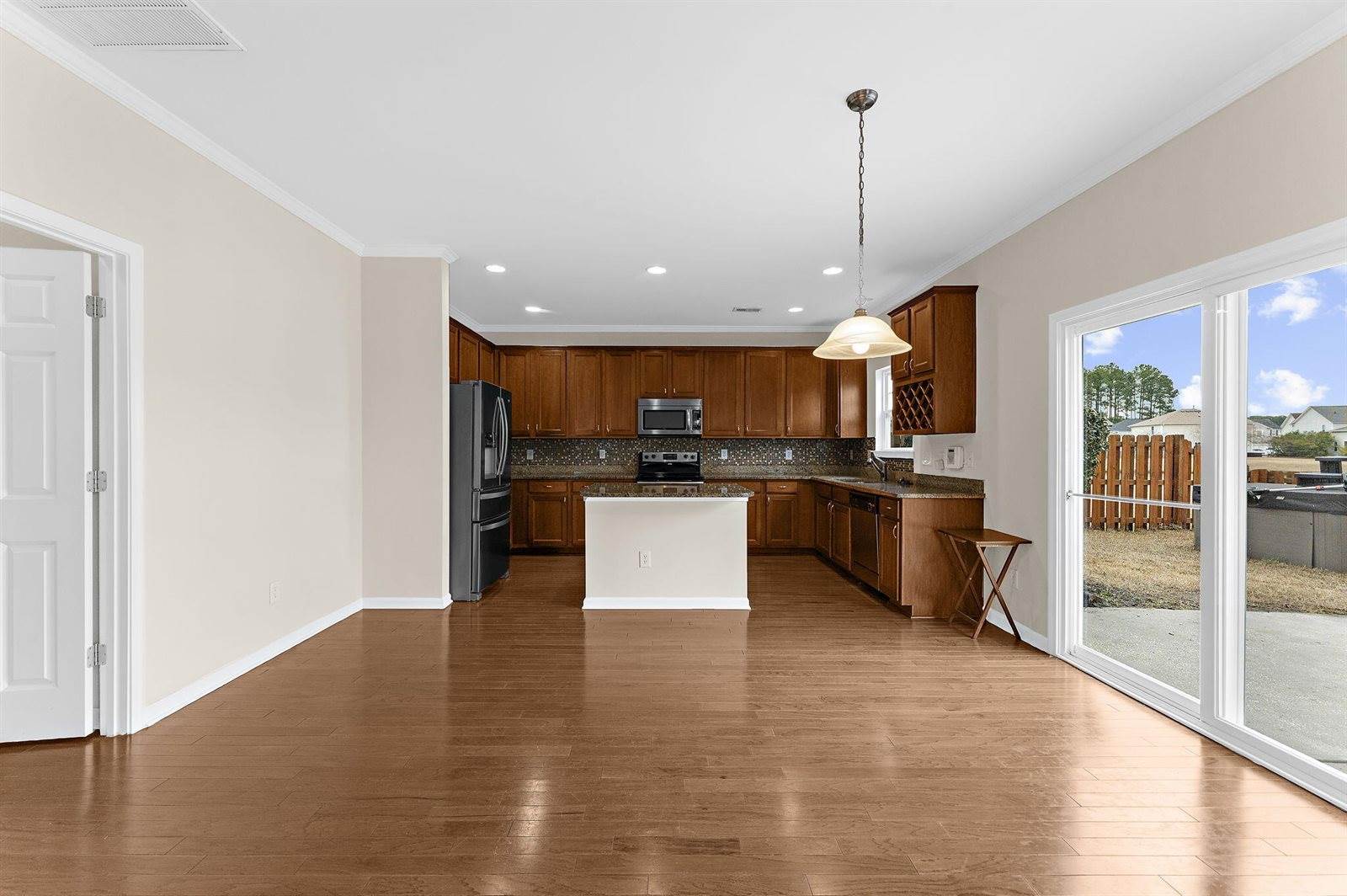 134 Shadybrook Drive, Summerville, SC 29486