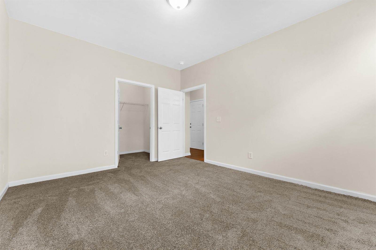 134 Shadybrook Drive, Summerville, SC 29486