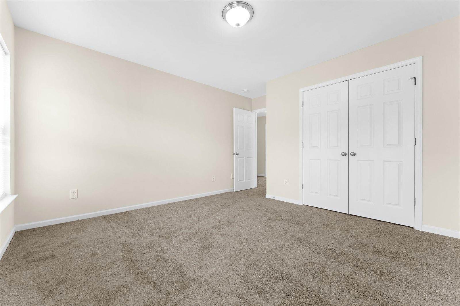 134 Shadybrook Drive, Summerville, SC 29486