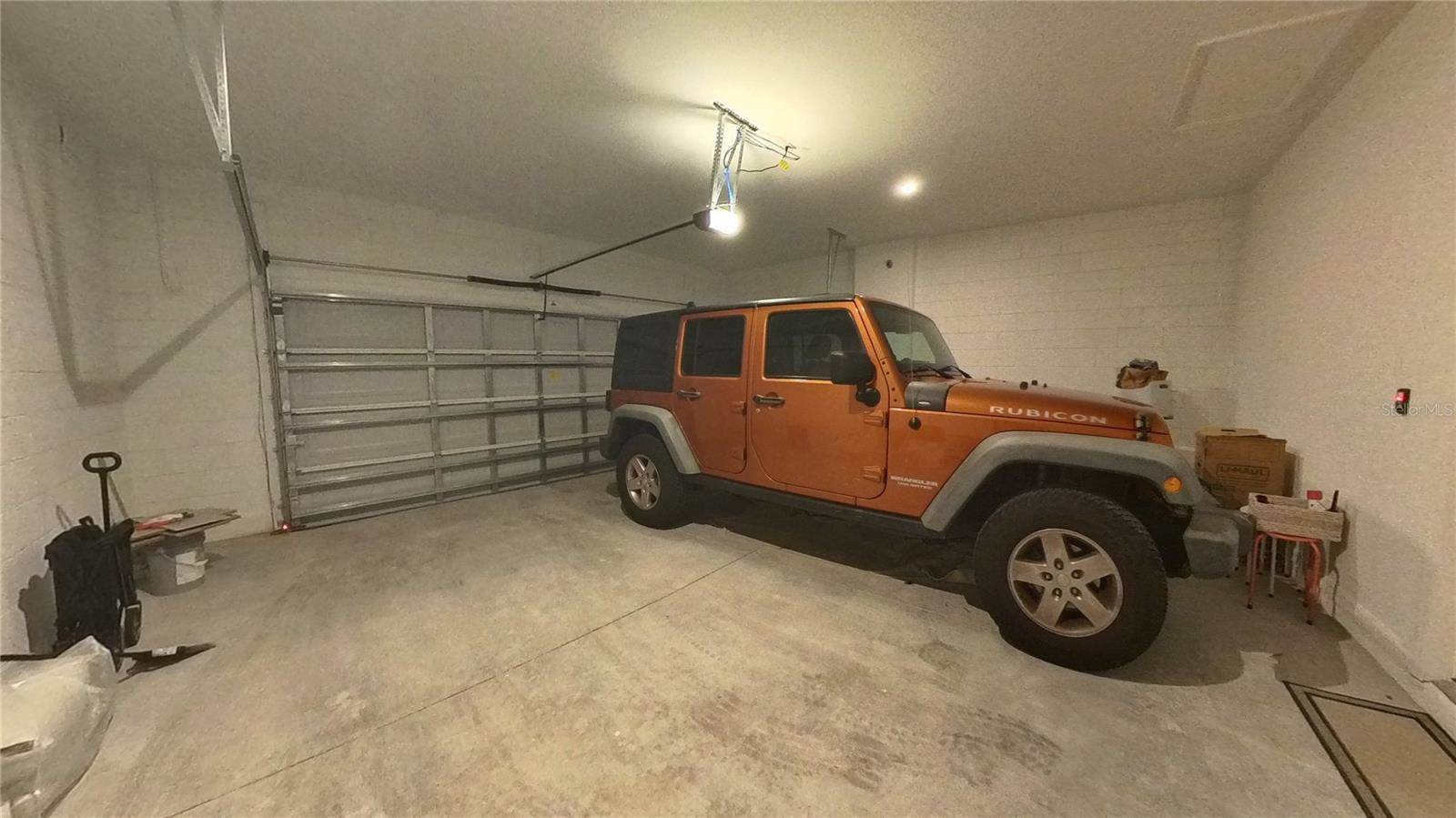 554 Orient Avenue, Debary, FL 32713