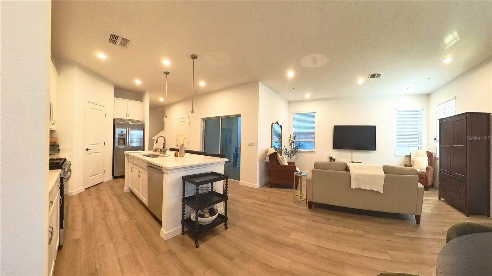 554 Orient Avenue, Debary, FL 32713