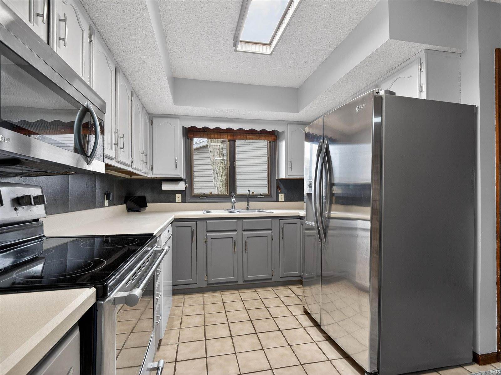 313 Greenwood Trail, Ossian, IN 46777