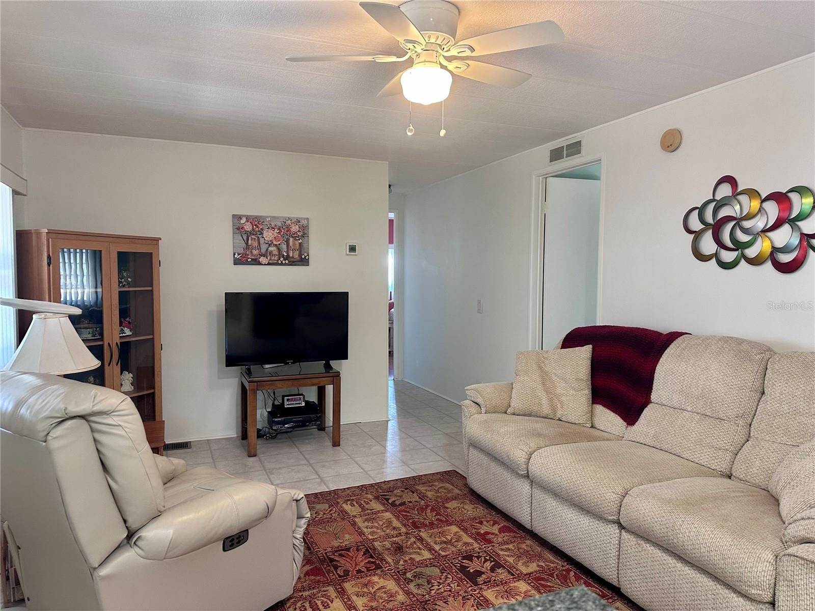1100 Belcher Road South, Largo, FL 33771