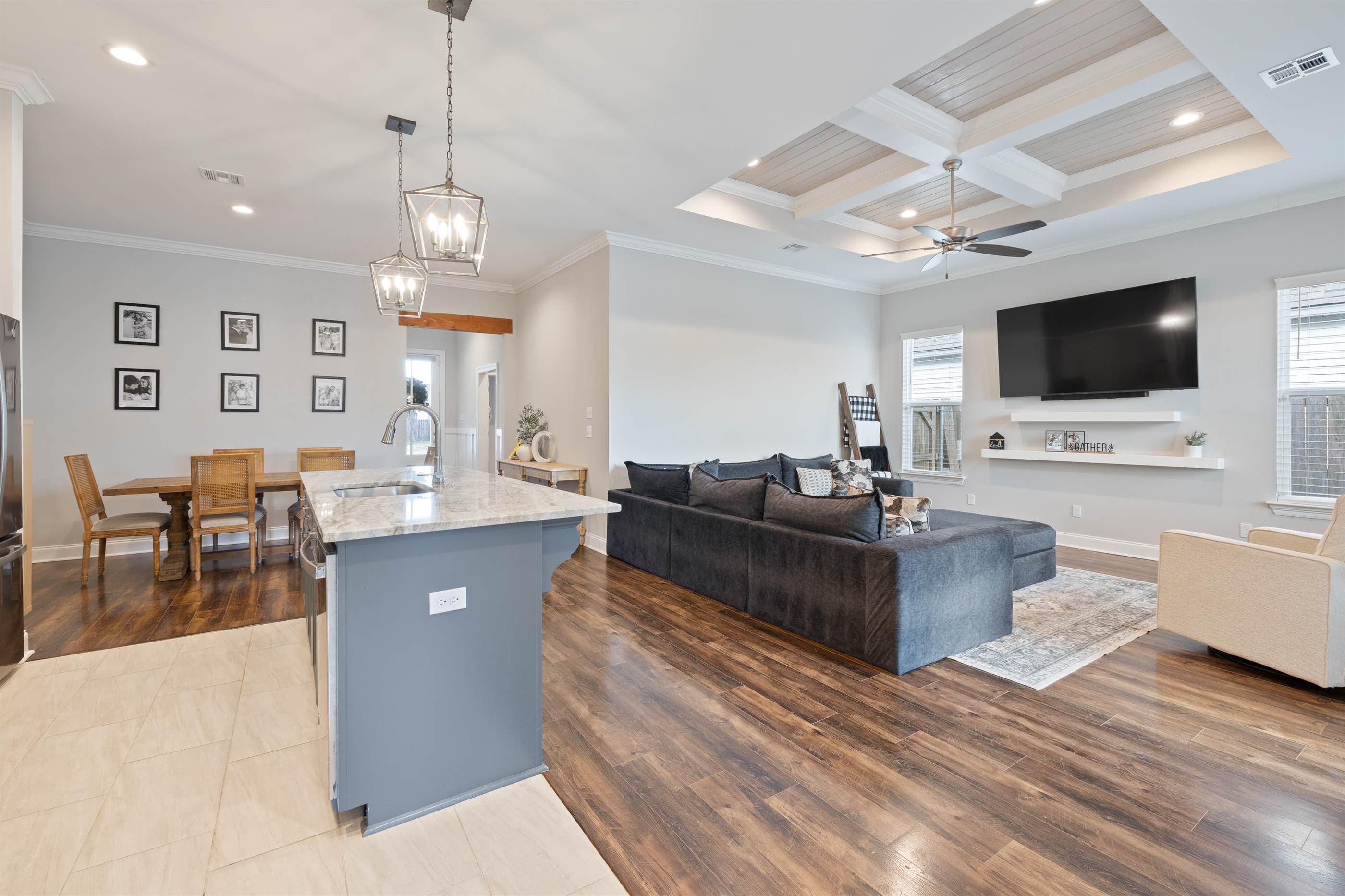 318 Adry Lane, Youngsville, LA 70952