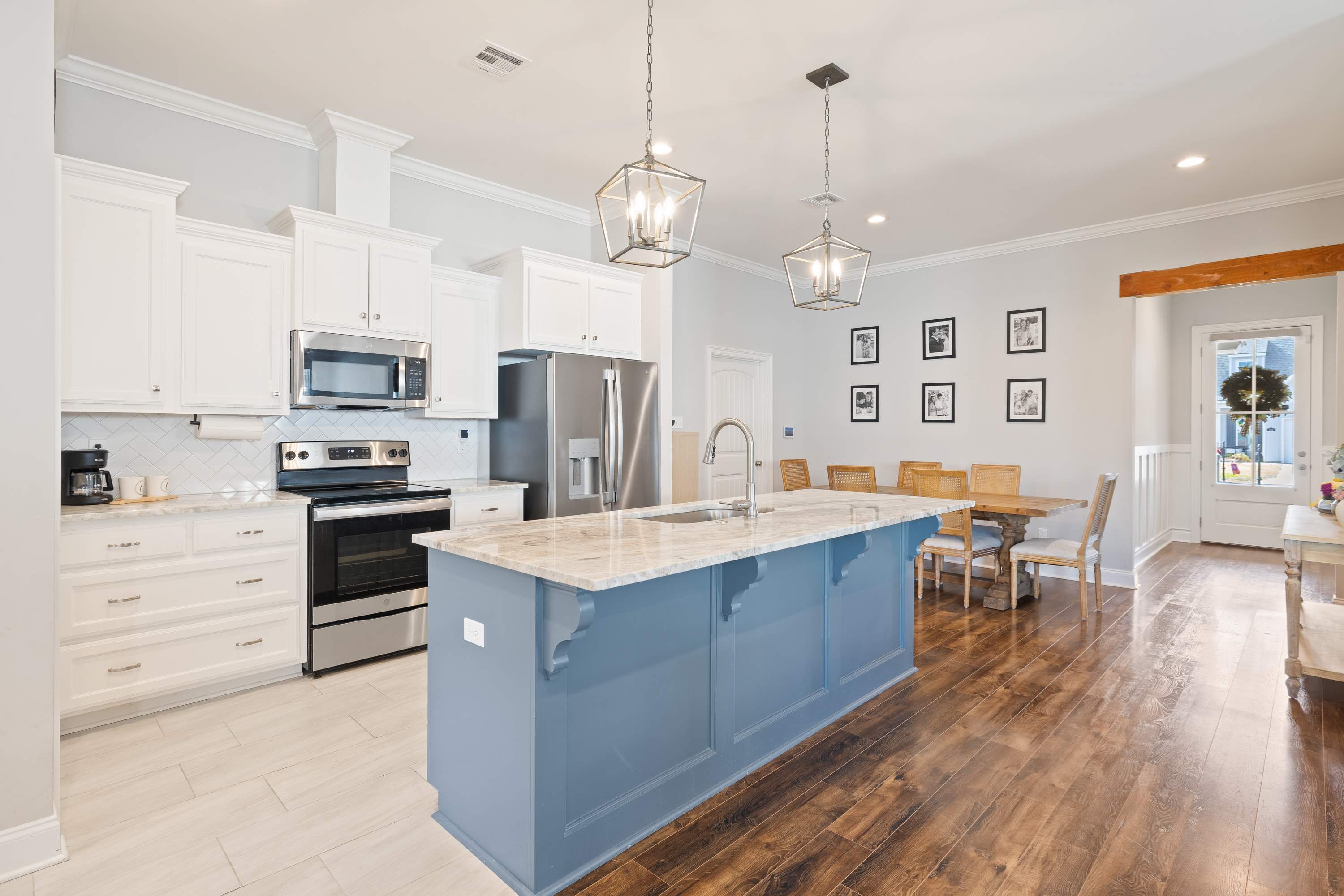 318 Adry Lane, Youngsville, LA 70952