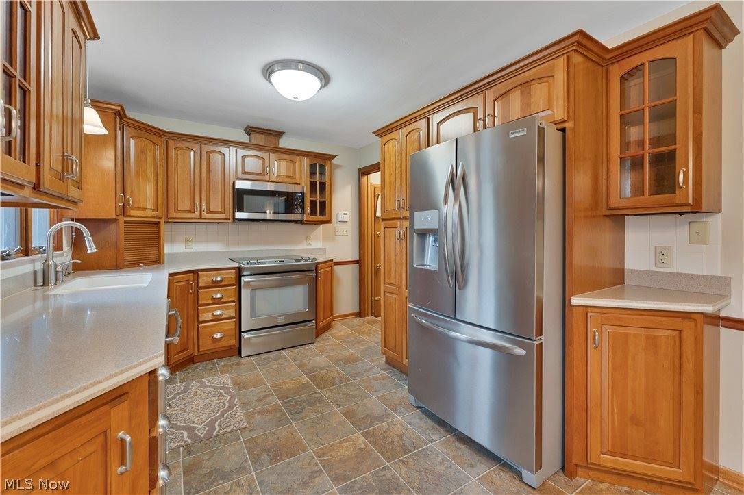 6599 Struthers Road, Poland, OH 44514