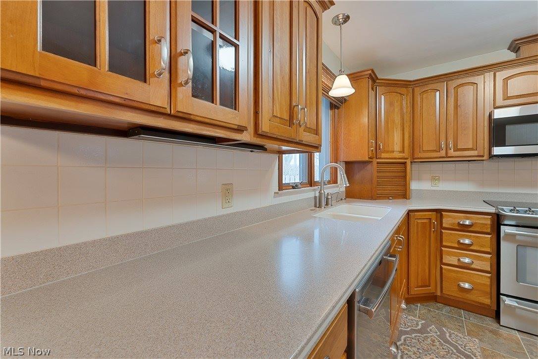 6599 Struthers Road, Poland, OH 44514