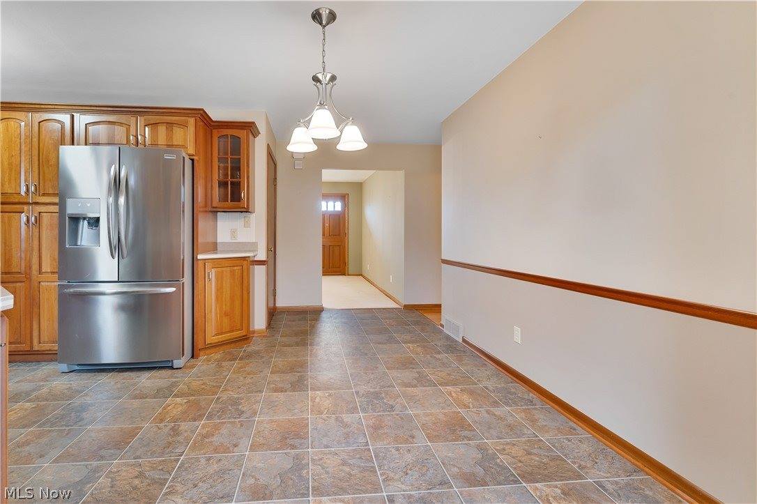 6599 Struthers Road, Poland, OH 44514