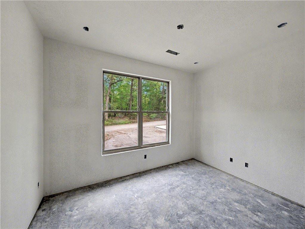 17 Ironside Lane, Bella Vista, AR 72715